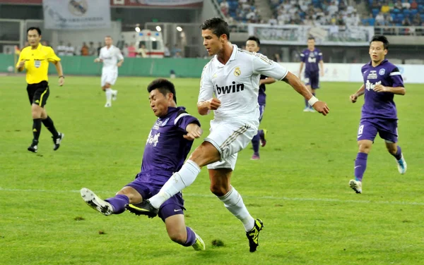 Cristiano Ronaldo Del Real Madrid Destra Sfida Giocatore Calcio Tianjin — Foto Stock
