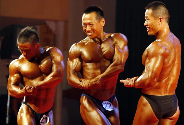 Yarışmacılar Fuyang Şehirde Ulusal Vücut Geliştirme Fitness Elite Invitational Yarışması — Stok fotoğraf