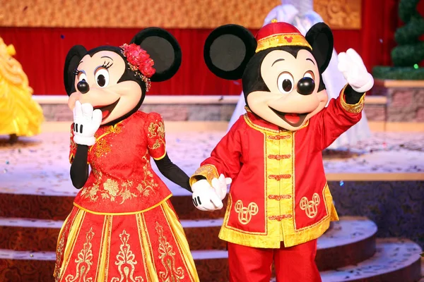Микки Маус Минни Маус Выступают Церемонии Закладки Первого Камня Shanghai — стоковое фото