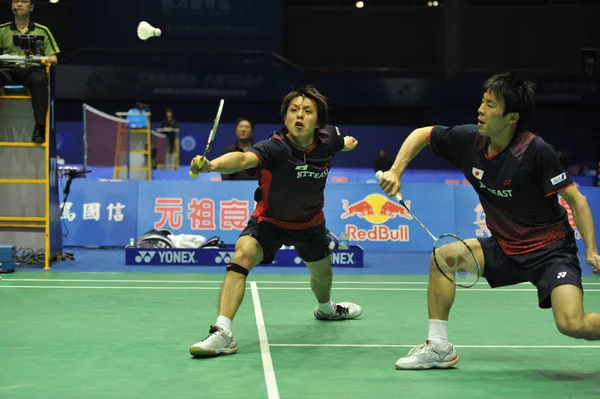 Japans Shoji Sato Naoki Kawamae Concourent Contre Chinas Cai Yun — Photo