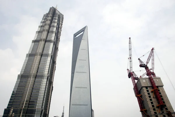 Torre Shanghai Derecha Está Construcción Junto Torre Jinmao Izquierda Centro —  Fotos de Stock