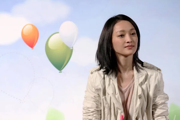 Chinese Actrice Zhou Xun Woont Première Van Documentaire Kinderen Uit — Stockfoto