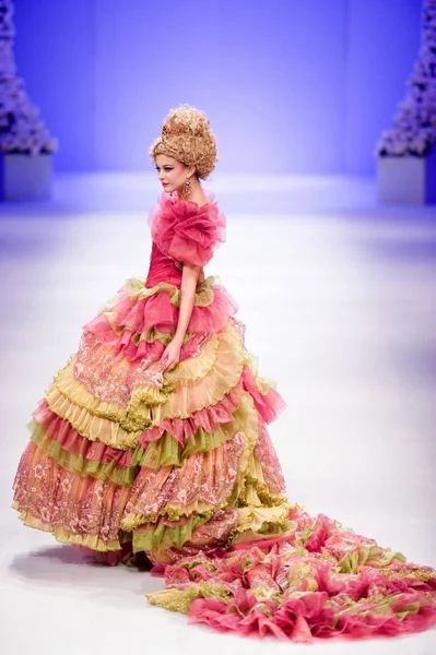 Tsai Meiyue Bruiloft Jurk Modeshow China 2012 Spring Summer Fashion — Stockfoto