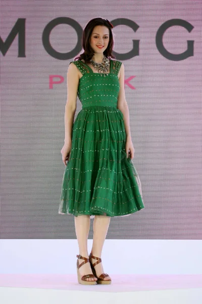 Mogg Pink Módní Přehlídka Shanghai 2011 Podzimní Zimní Fashion Week — Stock fotografie