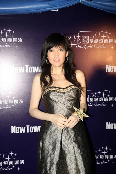 Sanger Skuespiller Vivian Chow Deltar Julelysseremoni New Town Plaza Hongkong – stockfoto