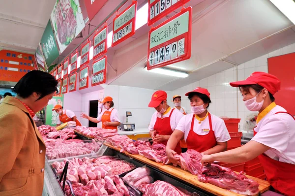 Магазин Свинины Других Мясных Продуктов Супермаркете Уезде Цзоупин Город Биньцзян — стоковое фото