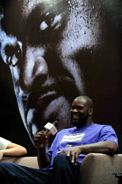 Pensionierte Nba Star Shaquille Oneal Spricht Während Einer Pressekonferenz Shenzhen — Stockfoto