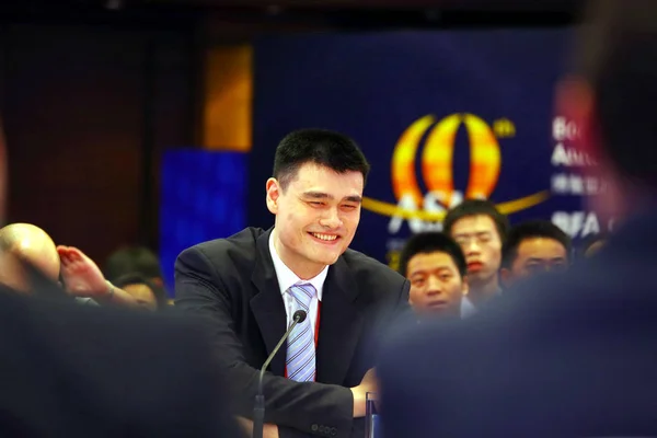 Čínská Baseketball Superstar Yao Ming Účastní Setkání Egmont Asie Výroční — Stock fotografie