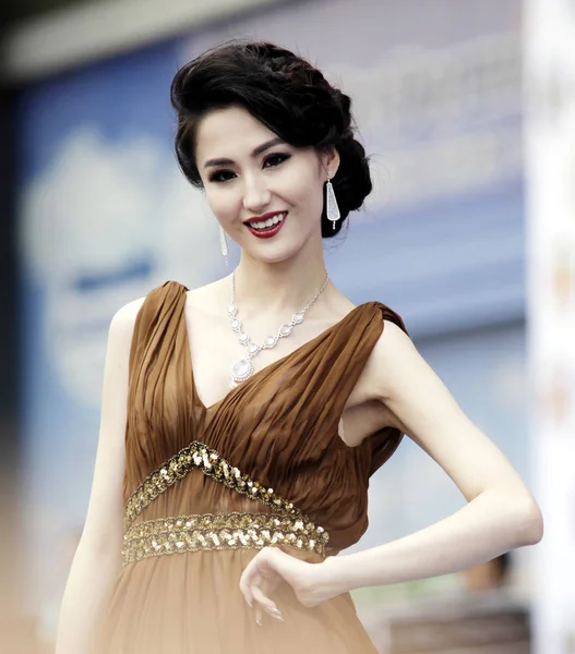Hong Kong Actress Leni Lan Lan Yan Attends Opening Ceremony — 图库照片