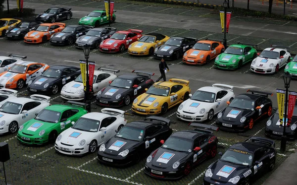 Carros Porsche Estão Estacionados Praça Xintiandi Wuhan Província Central Chinas — Fotografia de Stock