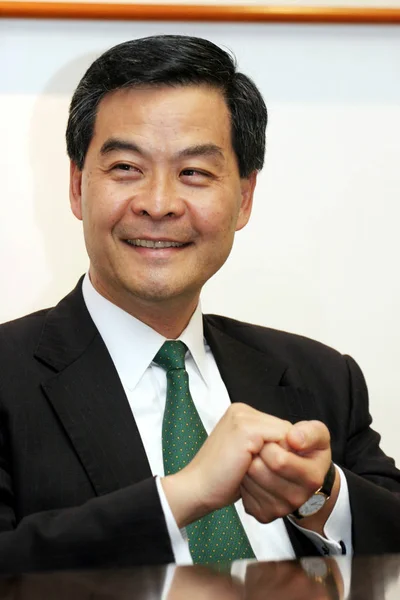 Leung Chun Ying Leung Convocante Los Miembros Oficiales Del Consejo —  Fotos de Stock