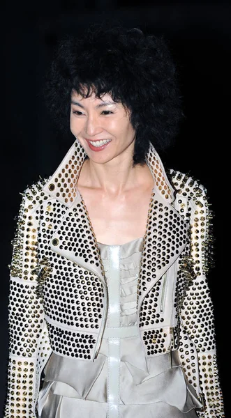 中国女優張魔乳 マギー チャン 中国のバーバリーの旗艦店のオープニング セレモニーに出席 2011 — ストック写真