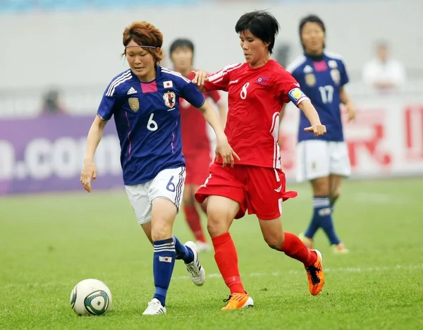 Sakaguchi Mizuho Contrôle Ballon Lors Qualification Football Féminin Asiatique Contre — Photo