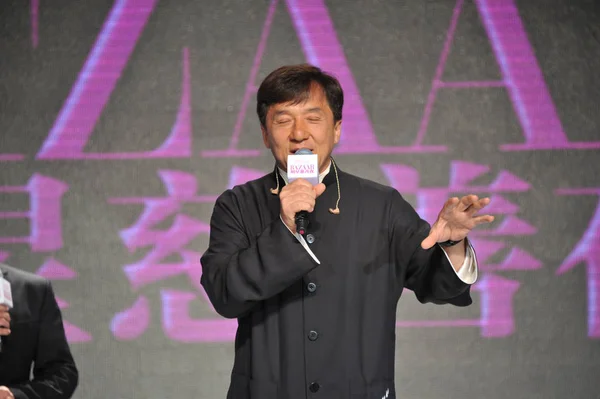 Kinesisk Kongfu Stjärna Jackie Chan Sköter 2011 Bazaar Välgörenhetsgala Beijing — Stockfoto