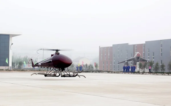 V750 Pilóta Nélküli Helikopter Leveszi Alatt Leánykori Repülés Weifang Város — Stock Fotó