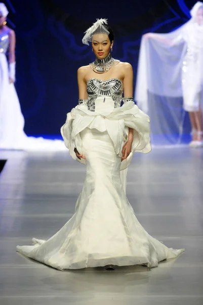 Famory Cup China Wedding Dress Design Contest China 2012 Spring — Foto Stock