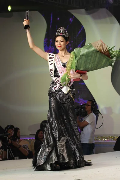 刘晨在2011年9月10日于江苏省无锡举行的第61届世界小姐大会决赛中夺得总冠军 — 图库照片