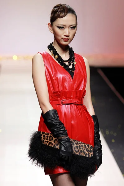 Pokaz Mody Dunnu Chiny Fashion Week Jesień Zima 2011 Pekinie — Zdjęcie stockowe