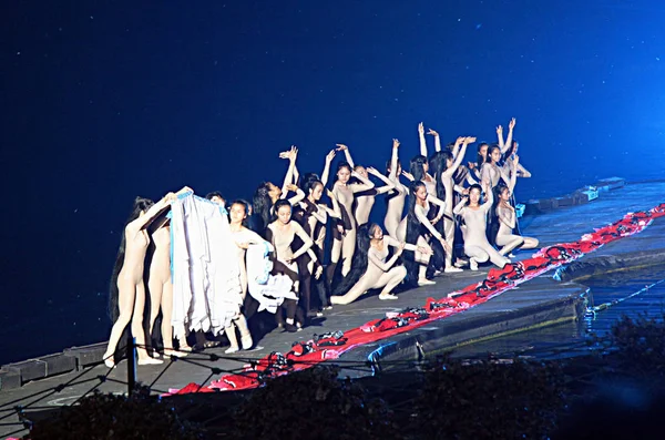 Vista Del Espectáculo Belleza Baño Desnudo Durante Una Producción Impression — Foto de Stock