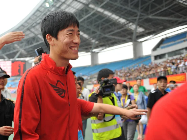 Chinas Hurdler Liu Xiang Tersenyum Selama Kejuaraan Atletik Nasional 2011 — Stok Foto