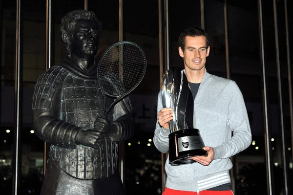 Andy Murray Gran Bretaña Sosteniendo Trofeo Campeón Posa Con Una — Foto de Stock