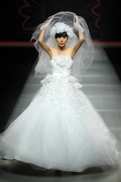 Famory Κύπελλο Κίνα Γάμο Φόρεμα Διαγωνισμό Μελετών Στο Την Κίνα — Φωτογραφία Αρχείου
