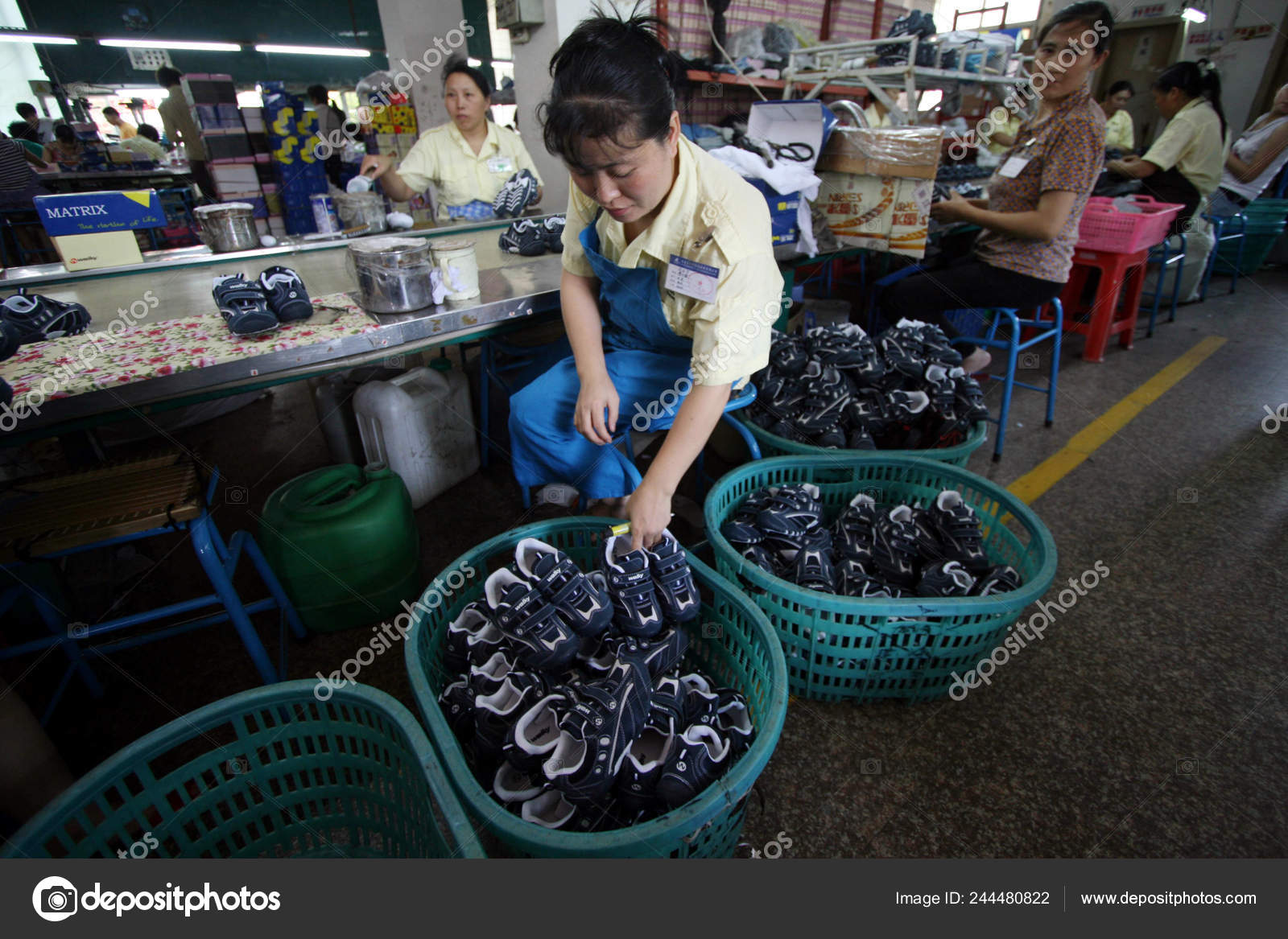 Chinese Workers Make Kids Shoes Factory Jinjiang Haixia Shoes Ltd Stock Editorial Photo ChinaImages 244480822