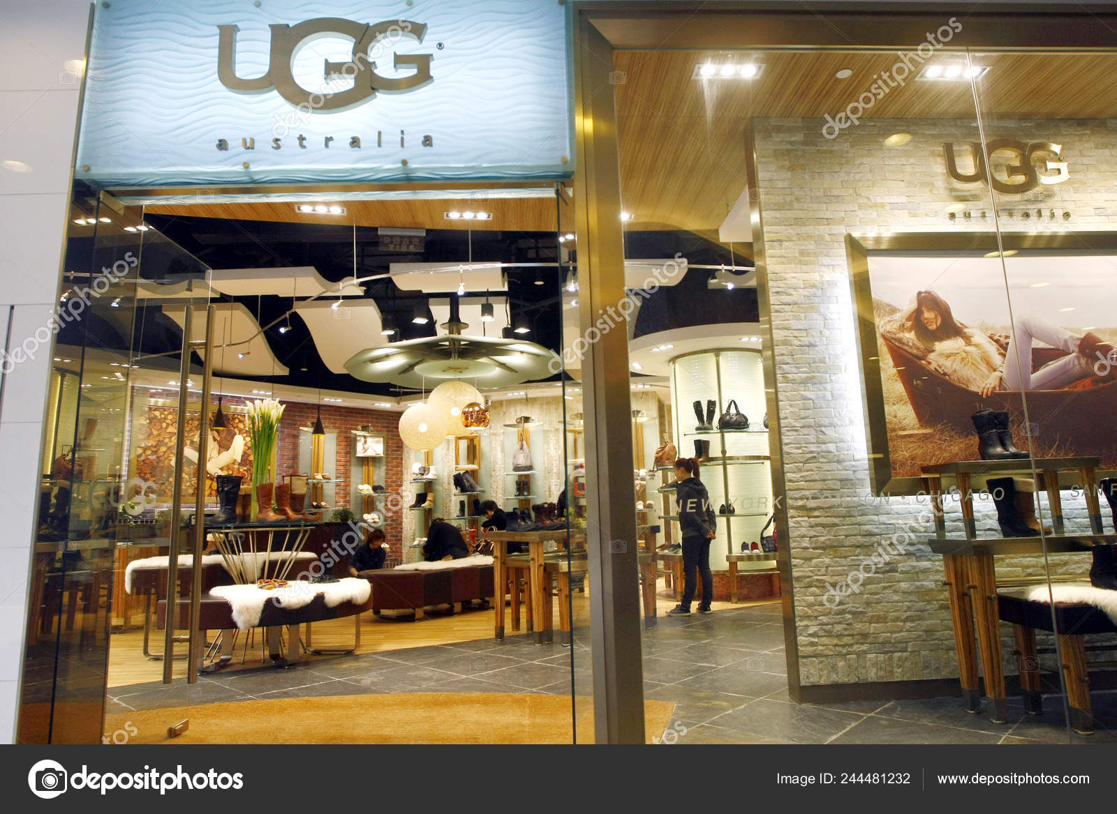 ugg store in the mall
