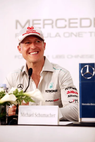 Piloto Alemão Michael Schumacher Equipe Mercedes Fala Uma Conferência Imprensa — Fotografia de Stock