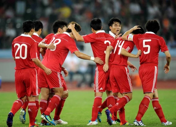 Spelers Van China Vieren Het Scoren Van Een Goal Tegen — Stockfoto