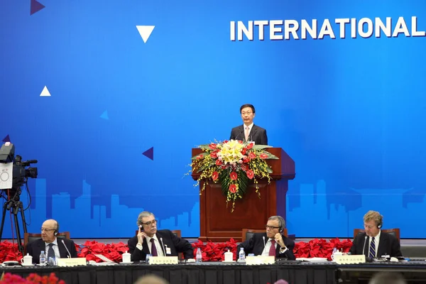 Shanghai Mayor Han Zheng Levererar Ett Tal Vid Den Internationella — Stockfoto