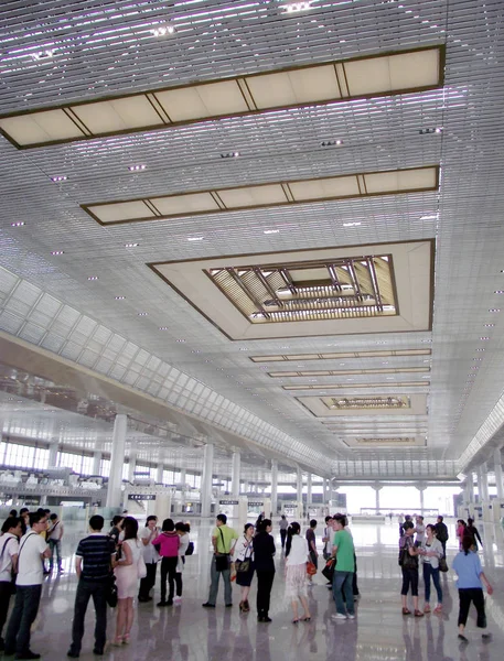 Gente Visita Estación Tren Del Sur Nanjing Parte Del Proyecto —  Fotos de Stock