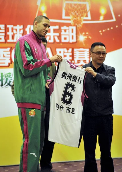 Nba Yıldız Josh Boone Katılmak Için 2011 2012 Çin Basketbol — Stok fotoğraf