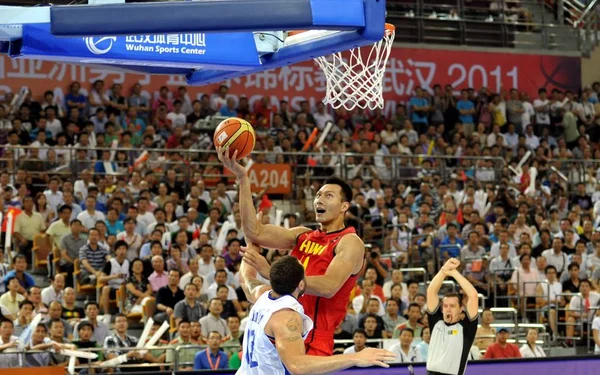 Chinas Jianlian Faz Uma Parada Contra Filipinas Sua Partida Preliminar — Fotografia de Stock