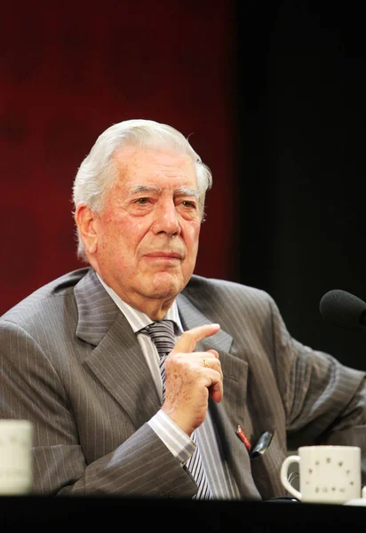 Mario Vargas Llosa Escritor Peruano Vencedor Prêmio Nobel 2010 Fala — Fotografia de Stock