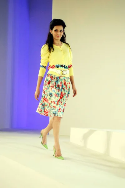 Yukiko Hanai Modevisning Shanghai 2011 Höst Vinter Fashion Week Shanghai — Stockfoto