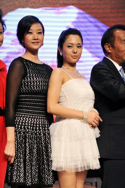 Left Chinese Hostess Yang Lan Founder Sun Media Investment Holdings — Stock Photo, Image