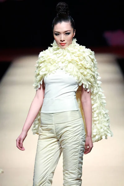 Asahikasei Desfile Moda Por Diseñador Xiaoyan Semana Moda China Otoño —  Fotos de Stock