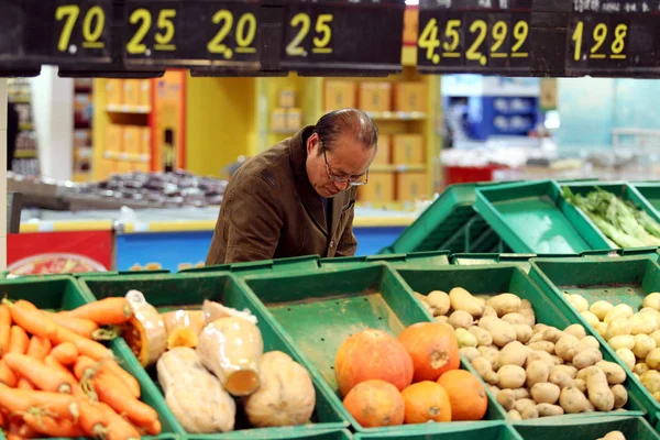 Magasins Légumes Dans Supermarché Ville Nantong Dans Est Province Chinoise — Photo