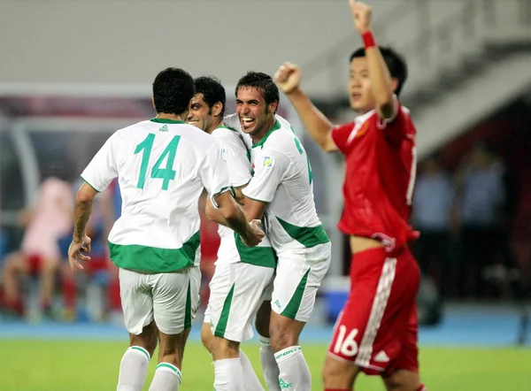 Soccer Players Iraq Back Celebrate Scoring Goal China 2014 Fifa — 图库照片