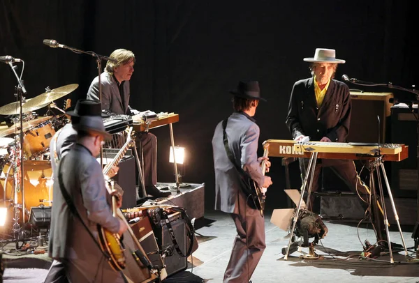 Music Legend Bob Dylan His Band Perform His Concert Workers — Stock Photo, Image