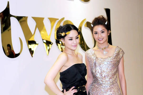 Gillian Chung Left Charlene Choi Hong Kong Pop Duo Twins — Stock Photo, Image