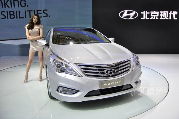 Beijing Hyundai Azera Exhibición 14ª Exposición Internacional Industria Automotriz Shanghai — Foto de Stock