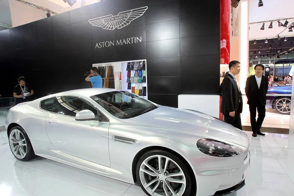 Den Aston Martin One Ses Displayen Den Shanghai International Automobile — Stockfoto