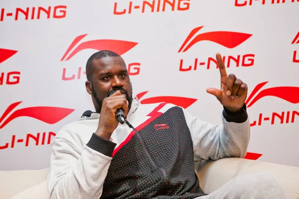 Former Nba Superstar Shaquille Oneal Speaks Promotional Event Chinese Sportswear — Stock Photo, Image