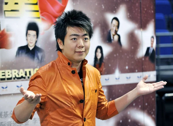 Čínský Klavírista Lang Lang Přichází Pro Expo Joy Stars Blaha — Stock fotografie
