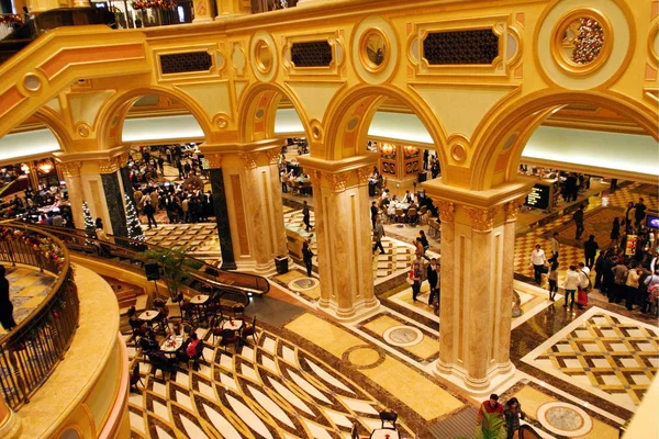 Los Turistas Juegan Casino Del Venetian Macao Resort Hotel Propiedad — Foto de Stock