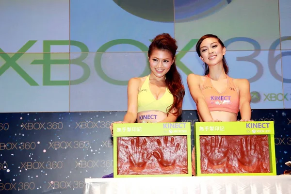 Hong Kong Modelleri Jessica Sağ Chrissie Chau Acghk Bir Önizleme — Stok fotoğraf