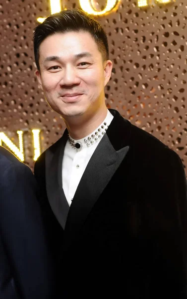 Mike Hsu Chun Ehemann Der Taiwanesischen Hostess Dee Hsu Nimmt — Stockfoto