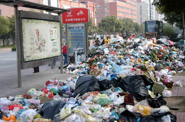 Blick Auf Die Mit Müll Gefüllte Straße Nanjing Provinz Jiangsu — Stockfoto